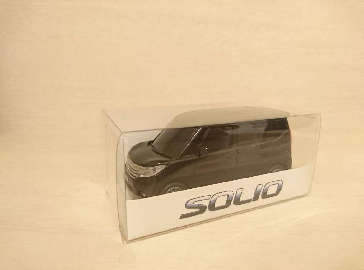 スズキ プルバックカー ソリオ ソリオバンディット 展示台付 非売品